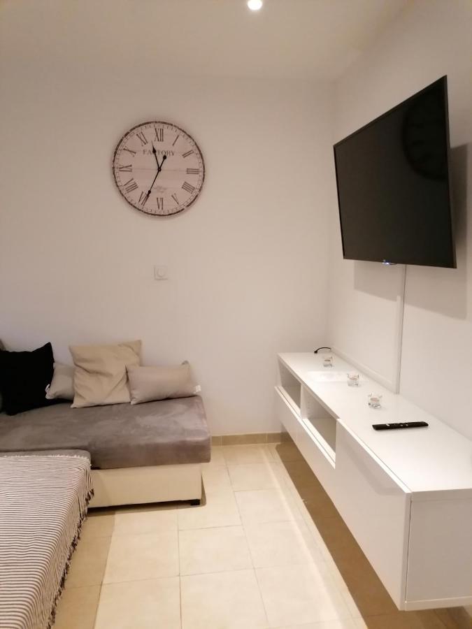 Apartment T2 Rez De Proche Bord De